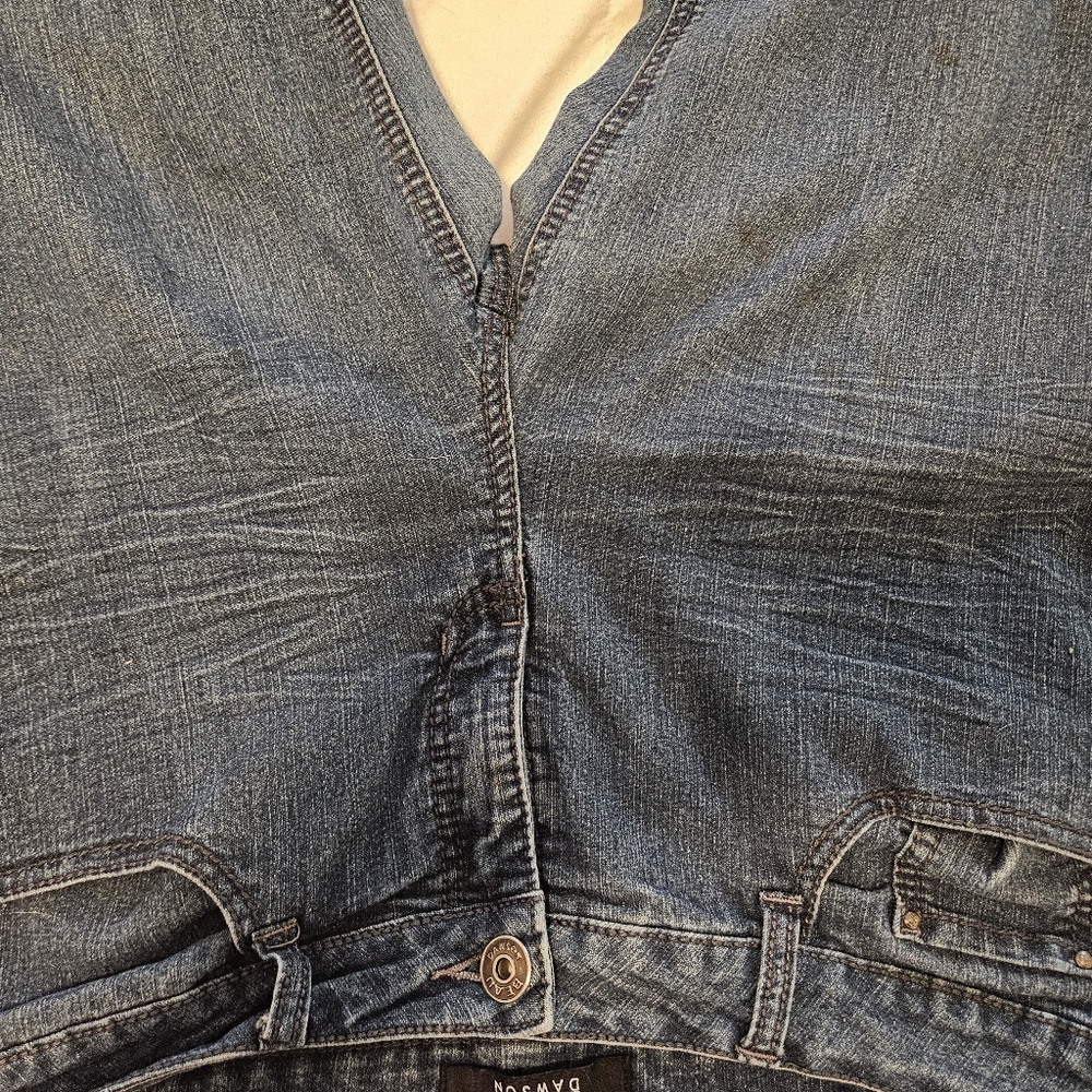 Woman's Blue Jeans - Beau Dawso - Picture 11 of 13